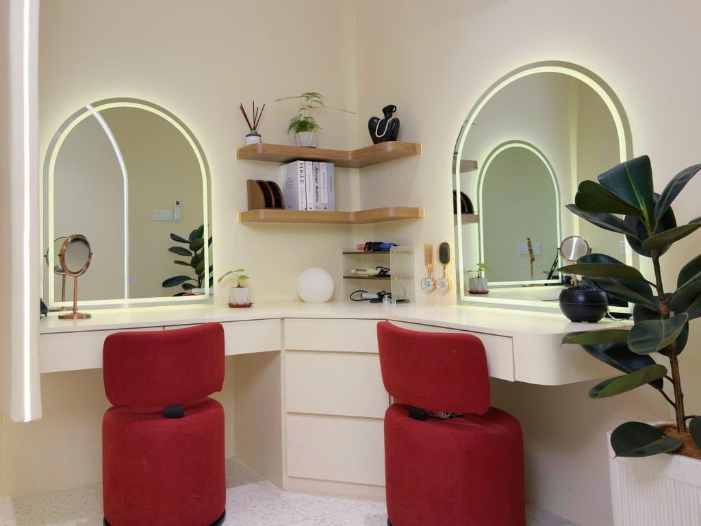 {"data":{"pictureId":"f9bf002458954f87842d59c3f353895d","appversion":"11.0.0","stickerId":"","filterId":"","infoStickerId":"","imageEffectId":"","playId":"","activityName":"","os":"android","product":"retouch","originAppId":"2515","exportType":"","editType":"","alias":"","enterFrom":"enter_launch","ugExtraParams":"","capability_key":["edit"],"capability_extra":{}},"source_type":"douyin_beauty_me"}